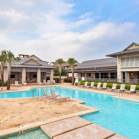 Landing At The Green At Plum Creek - 2 Bedrooms In Kyle Dış mekan fotoğraf